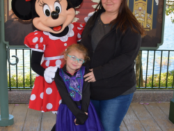 photos/2020/03/Epcot - Bethany and Jennifer with Minnie Mouse 2020-03-07 002.jpg