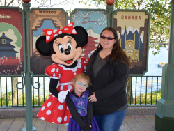 photos/2020/03/Epcot - Bethany and Jennifer with Minnie Mouse 2020-03-07 003.jpg