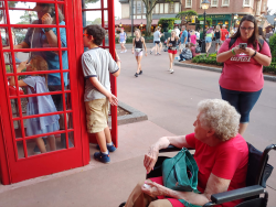 photos/2020/03/Epcot - World Showcase Phone Booths 2020-03-13 004.jpg