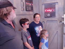 photos/2020/03/Hollywood Studios - Star Wars Launch Bay 2020-03-11 003.jpg