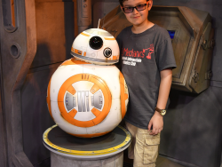 photos/2020/03/Hollywood Studios - Star Wars Launch Bay 2020-03-11 023.jpg