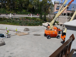 photos/2020/03/Magic Kingdom - Cinderellas Castle Refurb 2020-03-11 007.jpg