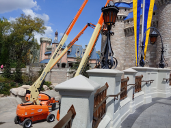 photos/2020/03/Magic Kingdom - Cinderellas Castle Refurb 2020-03-11 010.jpg