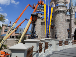 photos/2020/03/Magic Kingdom - Cinderellas Castle Refurb 2020-03-11 012.jpg