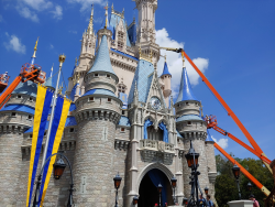 photos/2020/03/Magic Kingdom - Cinderellas Castle Refurb 2020-03-11 017.jpg