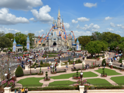 photos/2020/03/Magic Kingdom - Cinderellas Castle Refurb 2020-03-11 019.jpg