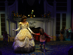 photos/2020/03/Magic Kingdom - Enchanted Tales With Belle 2020-03-12 068.jpg