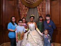 photos/2020/03/Magic Kingdom - with Tiana 2020-03-12 021.jpg