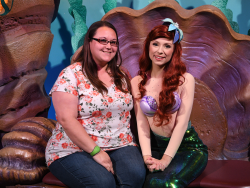 photos/2020/03/Magic Kingdom -Jennifer with Ariel 2020-03-09 004.jpg