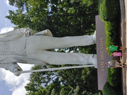 photos/2021/07/Sam Houston Statue 2021-07-18 006.jpg